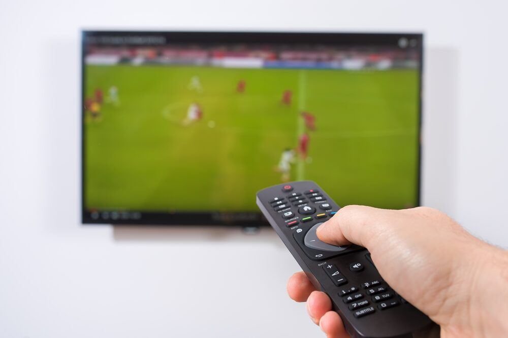 A Two-Screen Play for Soccer